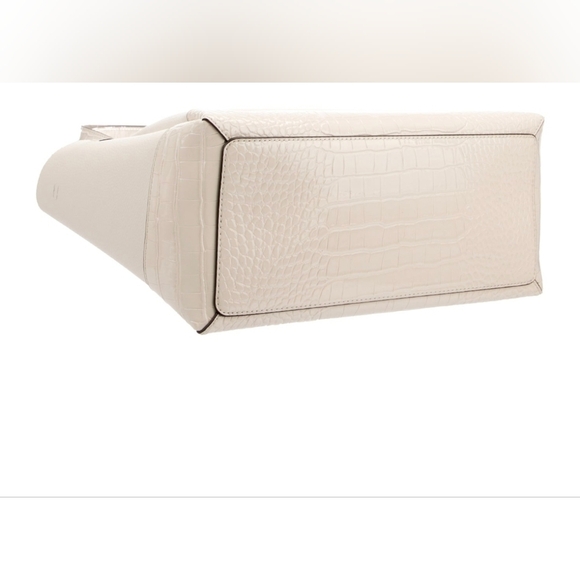 Michael Kors Tote Bag - Picture 3 of 3